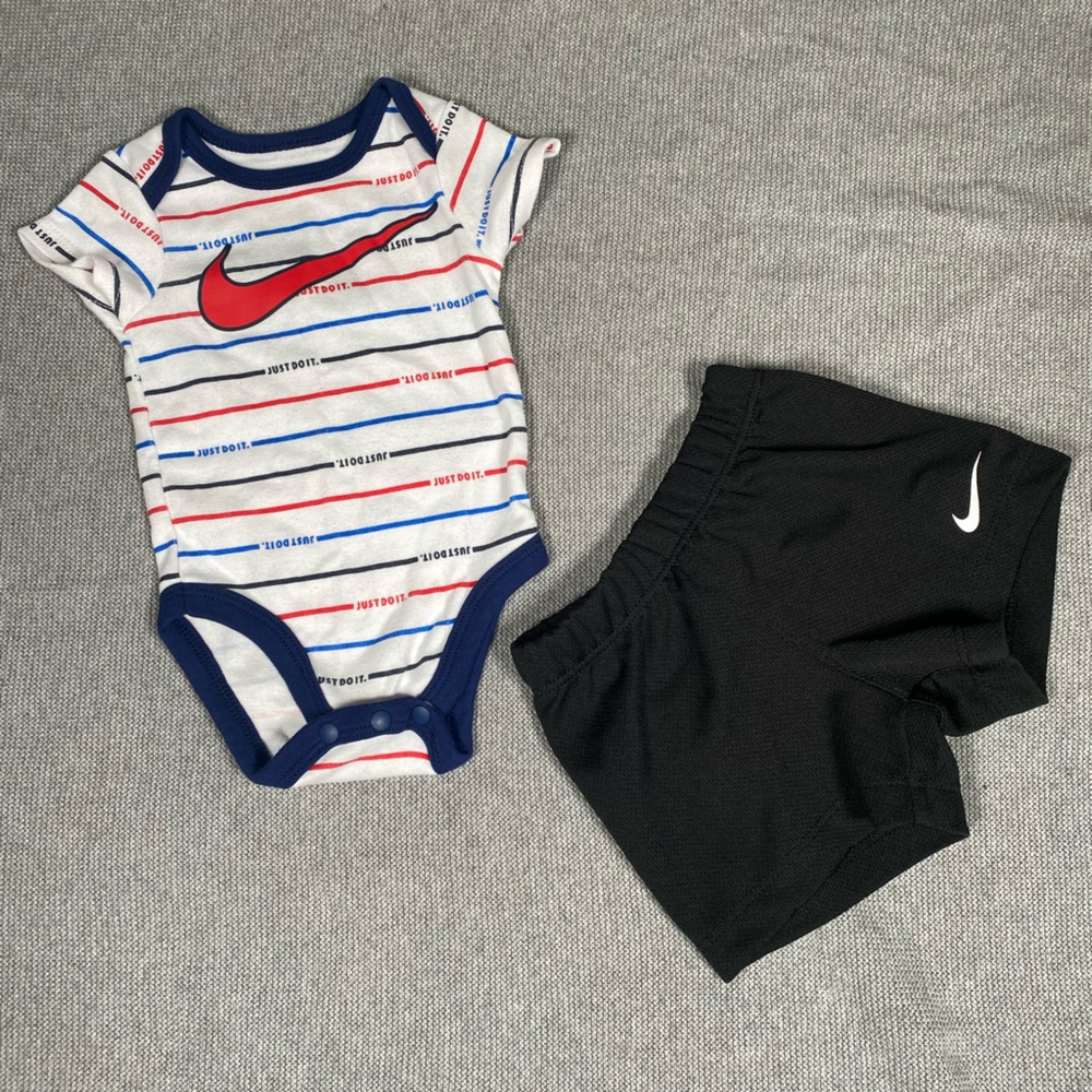 Baby Nike Set
